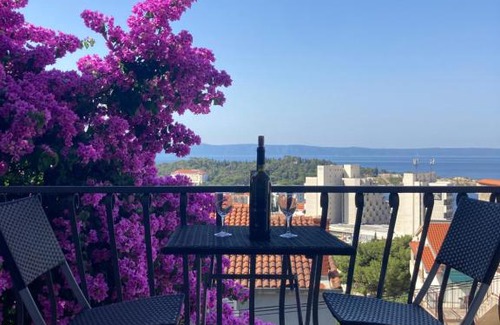 Bili brig Apartamento | Seaview Apartment with 2 bedrooms a private balcony and parking garage