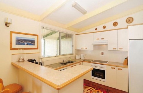 Vincentia Casa | Seaview by Experience Jervis Bay