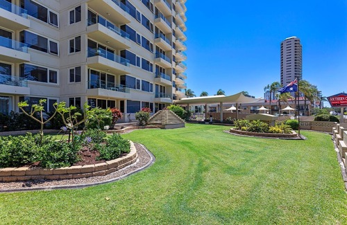 Burleigh Heads Apartamento | Seaview Coastal Retreat