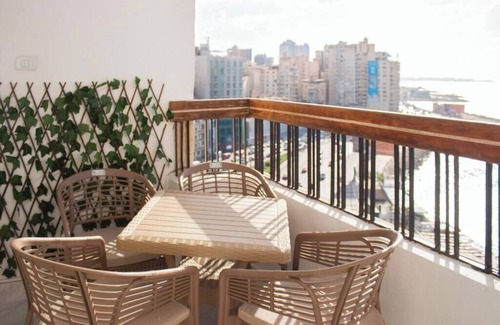 Ar-Raml 1 Apartamento | Stunning Seaview Condo in Saba Pasha