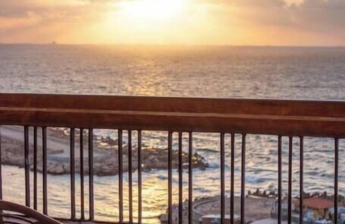 Ar-Raml 1 Apartamento | Stunning Seaview Condo in Saba Pasha