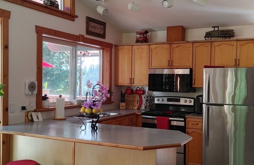 West Sechelt Casa | SeaView Getaway Vacation Home Rental-minutes from the beach.