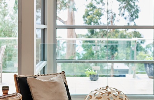 Lorne Casa | Seaview House - Location, space and class