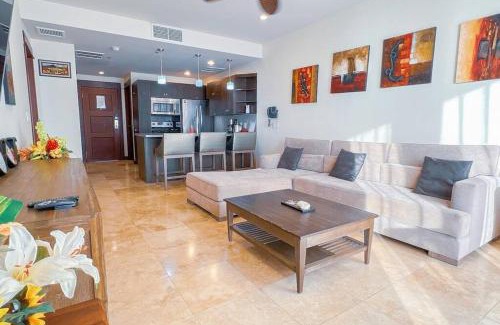 Jacó Casa | Seaview Oasis 1-BR Suite in Croc's casino resort