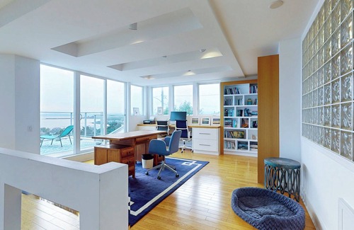 Oak Bay Casa | Seaview Oasis