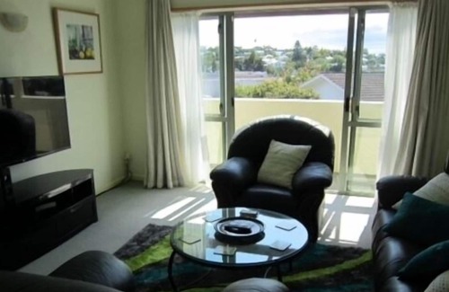 Bluff Hill Apartamento | Vista al mar en Sealy - No es tu Bach ordinario