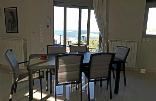 Porto Rafti Villa | Seaview Pool Villa near Beach and Athens Airport