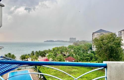 Tanjung Tanah Merah Apartamento | Seaview Seri Bulan PD Teluk Kemang Homestay