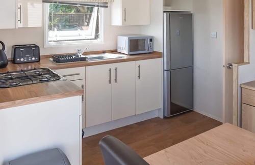 Corton Cabaña | Seaview Two - UK50166