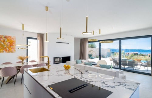 Podstrana Villa | Seaview Villa Nocturno heated pool, Jacuzzi