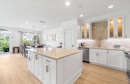 Seagrove Beach Condominio | Seaview Villas by Panhandle Getaways