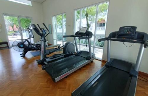 Seri Tanjung Pinang Apartamento | Seaview Waterfront at Straits Quay Free Carpark Bathub