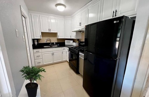 Bay Ho Casa | SeaWorld Retreat: 4BR House/Jacuzzi/BBQ
