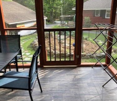 South Casco Casa | Sebago Lake Cottage on Raymond Cape