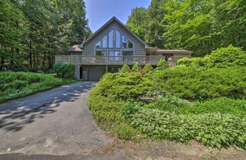 South Casco Casa | Sebago Lake Gem on Private Cove with Boat Dock!