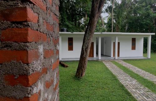 Raddolugama Casa | Sebastian Transit Villa with Free airport shuttle