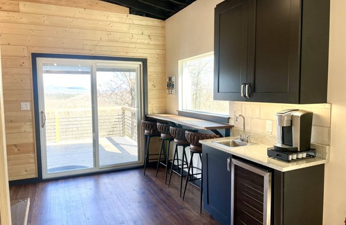 Harrison Casa | Secluded & Spacious Industrial Custom home bordering Buffalo National River Park