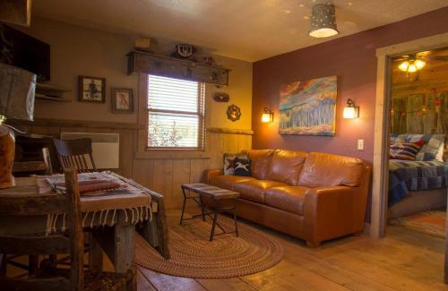 Panguitch Casa | Secluded 1 Bedroom Cabin on 50 Acres of Land