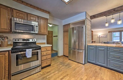 Gaylord Casa | Secluded 10-Acre Retreat Near Treetops Golf & Downtown!