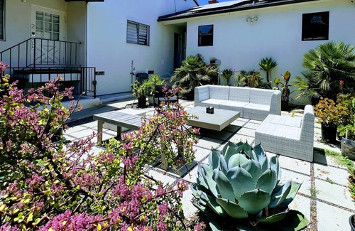 Ladera Heights Casa | Cubier: Secluded 2BR Unit near Beach (SH1-LAD)