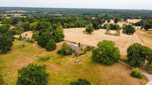 New Forest District Casa | Secluded 3 bed cottage in private parkland