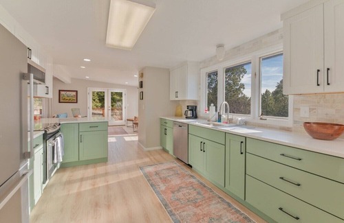 Helena Casa | Secluded 3 Bed Home near Scratchgravel Peak