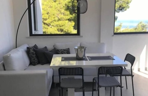 Termini Imerese Apartamento | Secluded, 3 bed apartment, amazing views