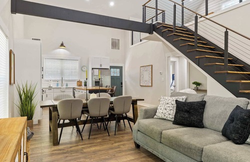 Westminster Cabina | Secluded 3BR Cabin, Lake Access & Resort Perks
