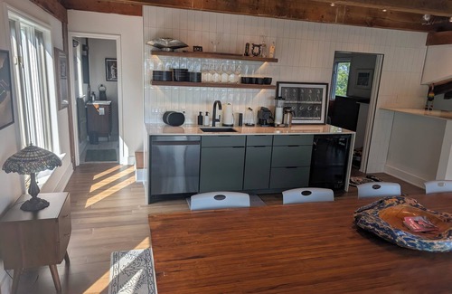 Woodstock Casa | Secluded 3BR w/ Private Pool & Epic Views – 10 Mins to Woodstock