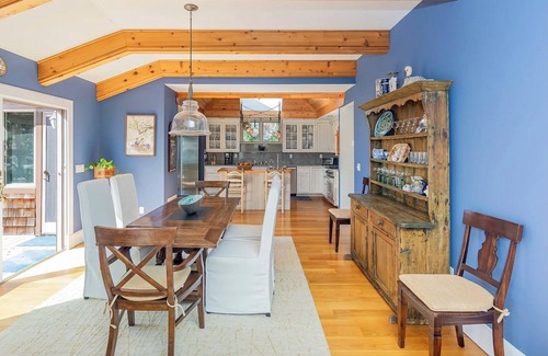 Grahams Island State Park Casa | Secluded Bayfront Retreat — Cozy Southampton Escape