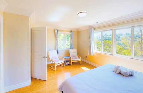 Belmont Casa | Secluded Belmont Getaway