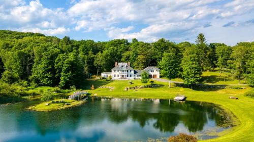 Austerlitz Casa | Secluded Berkshires Estate Private PondPoolTheater Gym Sunny Pond