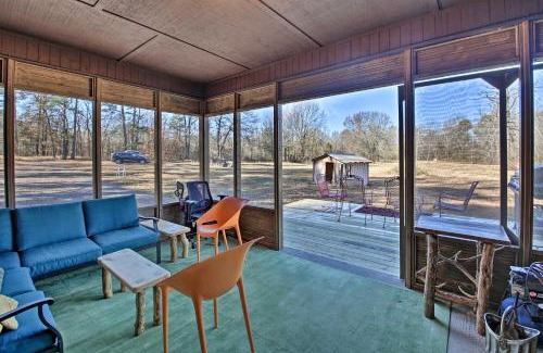 Boles Casa | Secluded Boles Home Near River Pets Welcome!