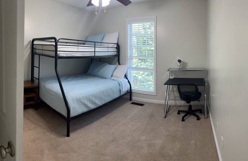 Cullman Casa | Secluded but close to town