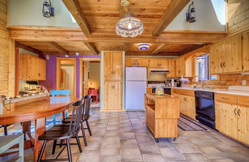 Pagosa Springs Cabina | Secluded Cabin & Bunkhouse Pagosa Springs -4 bedrooms, near it all on 12 acres