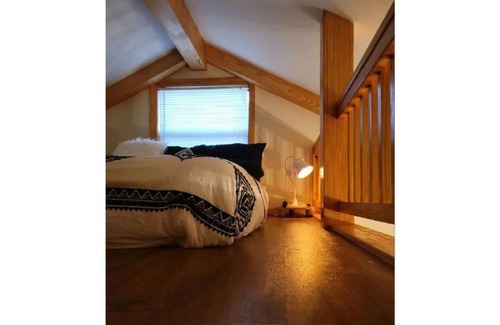 Mena Casa | Secluded Cabin in the Forest at Raspberry Retreat