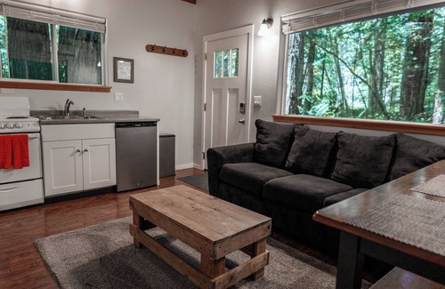 Crescent City Cabina | Retiro privado de secoyas