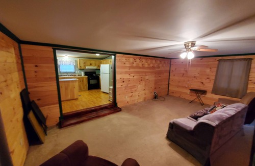 New Sweden Casa | Secluded camp off the snowmobile trail