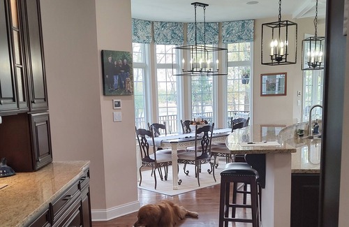 Stevensville Casa | Secluded Castle at Love Point