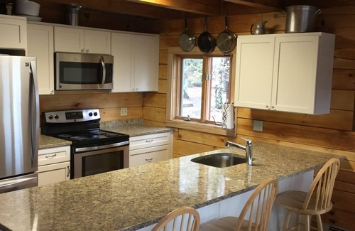 Glenford Cabina | Cabaña de troncos de montaña Catskill, vista impresionante, privado, relajante