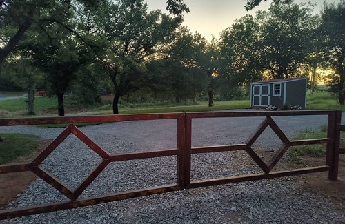 Chickasha Cabaña | Secluded Container home In the country. Hot tub. Fire pit. Retreat