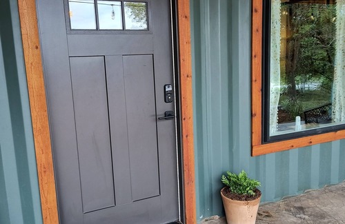 Chickasha Cabaña | Secluded Container home In the country. Hot tub. Fire pit. Retreat