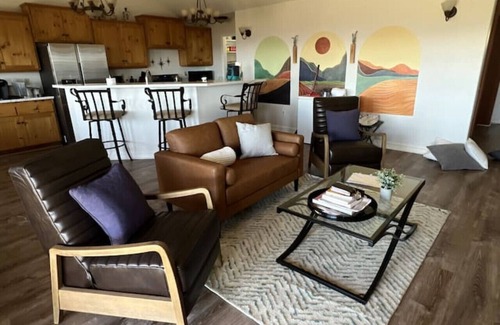 Ranchita Casa | Secluded Country Hot Tub Home with Amazing Views