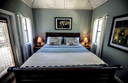 Wimberley Casa | Secluded Couples' Getaway Cabin with Private Pool by Cypress Creek in Texas Hill Country