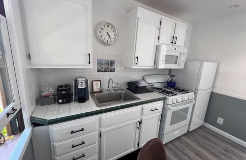 Marina District Apartamento | Secluded Courtyard Studio with Kitchen & Private Entrance