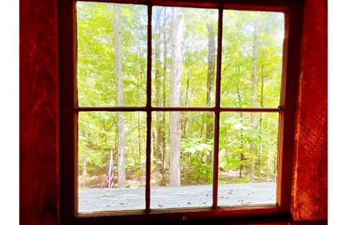 Hamilton Cabina | Secluded Creekside Luxury Cabin Callaway Gardens/FDR/Poplar Place Farm