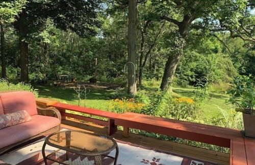 Edmund Casa | Secluded Driftless Area Getaway on 30 Wooded Acres