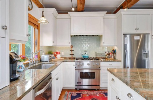 East Sandwich Casa | Secluded Escape w/ Heated Pool and Private Beach Access RPAM001