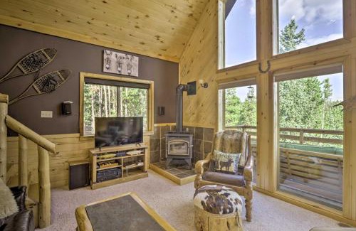 Valley of the Sun Casa | Secluded Fairplay Home with Hot Tub and Mountain Views