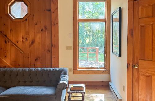 Hawley Casa | Secluded Family Getaway with On-Site Creek in Hawley